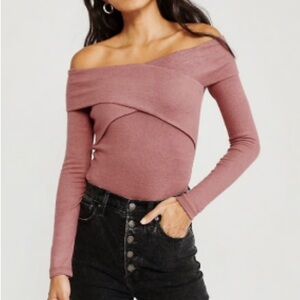 Abercrombie Off-Shoulder Top